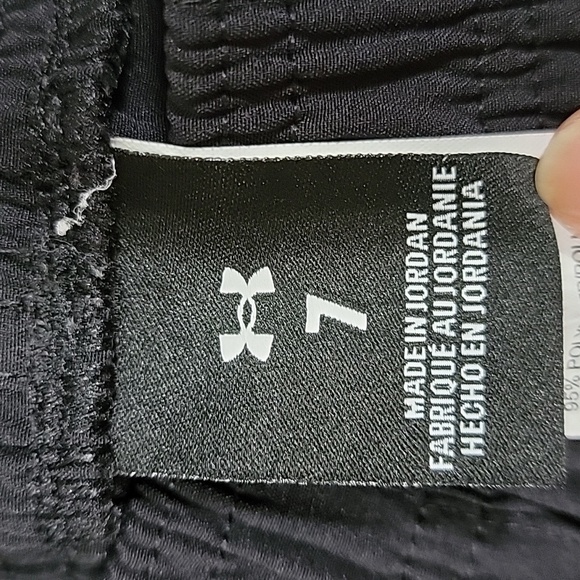 Boys Under Armour Quick Dry Athletic Pants, Black, Size 7, Pre-owned - Picture 5 of 9